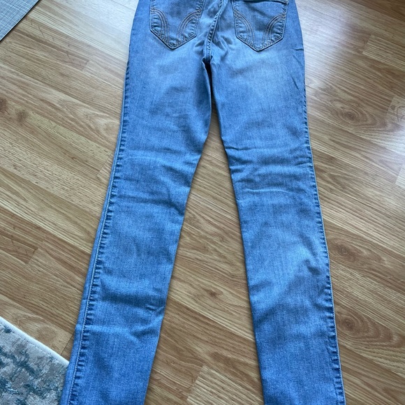 Hollsiter jeans  (size 3) - Picture 2 of 2
